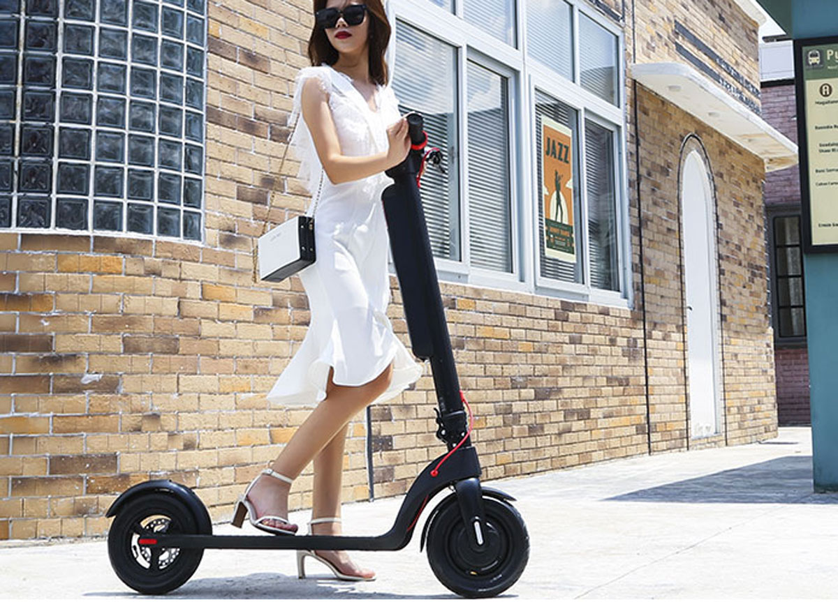 Elektrikli scooter'lar yollarda standart olarak bulunacak