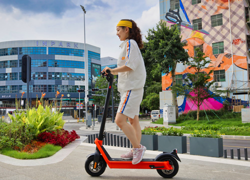 YENİ ŞEHİRDE E-SCOOTER KULLANMAK İÇİN İPUÇLARI